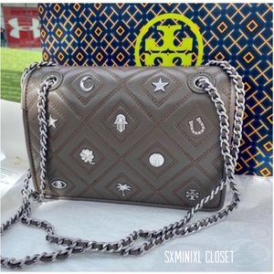 ๐๐NEW๐Tory Burch Fleming charm small convertible shoulder bag